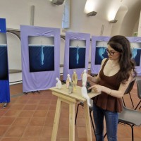 A Napoli la personale di Gioia Caliendo: allo Spazio 57 arriva “Pedine”