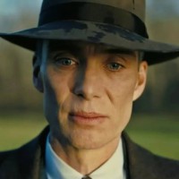 OPPENHEIMER: IL RACCONTO DEL PADRE DELLA BOMBA ATOMICA PORTATO SUL GRANDE SCHERMO DA CHRISTOPHER NOLAN