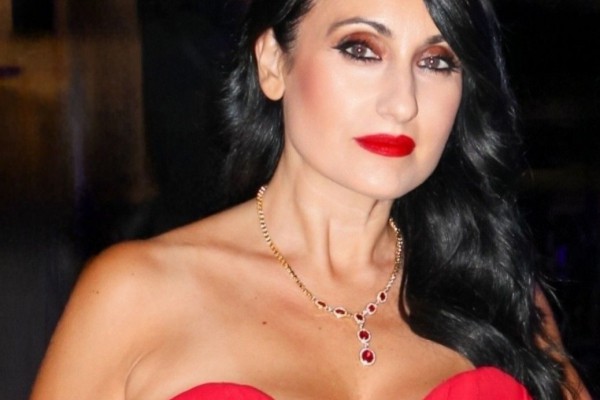 La nobile e meravigliosa voce di Fiorella Boccucci riporta in luce “Munasterio ’e Santa Chiara”