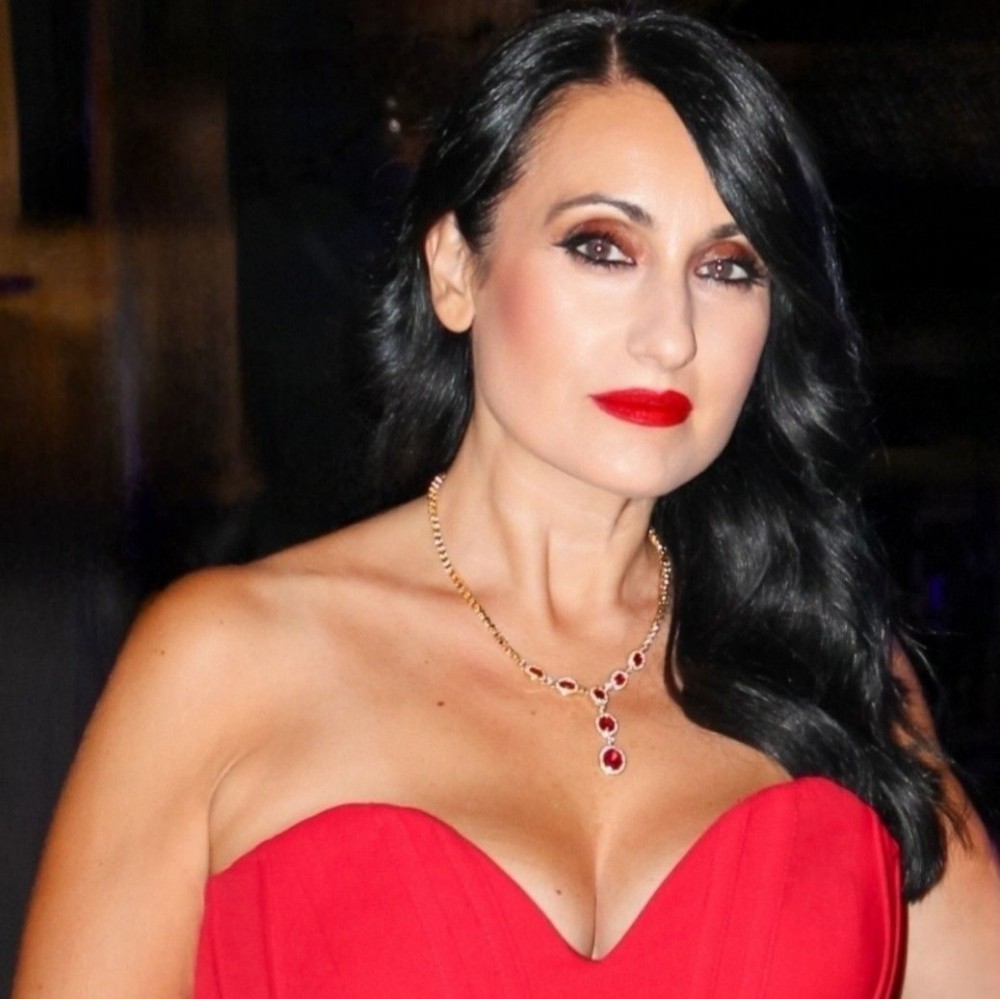 La nobile e meravigliosa voce di Fiorella Boccucci riporta in luce “Munasterio ’e Santa Chiara”