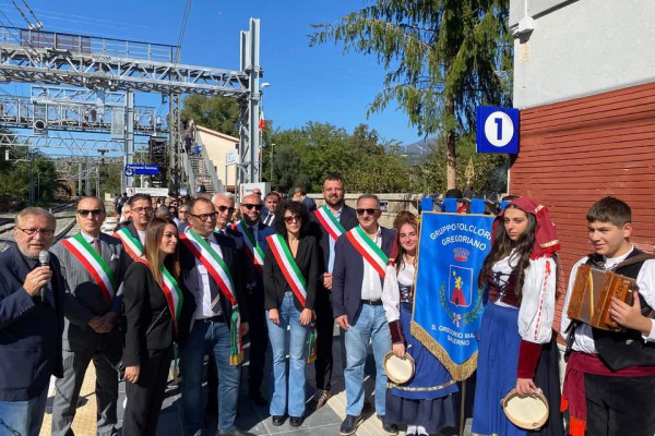 Treno Storico sold-out e grande successo per l’iniziativa della Regione Campania