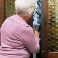 Si fingono tecnici Enel e derubano una 79enne. Due persone arrestate dai Carabinieri