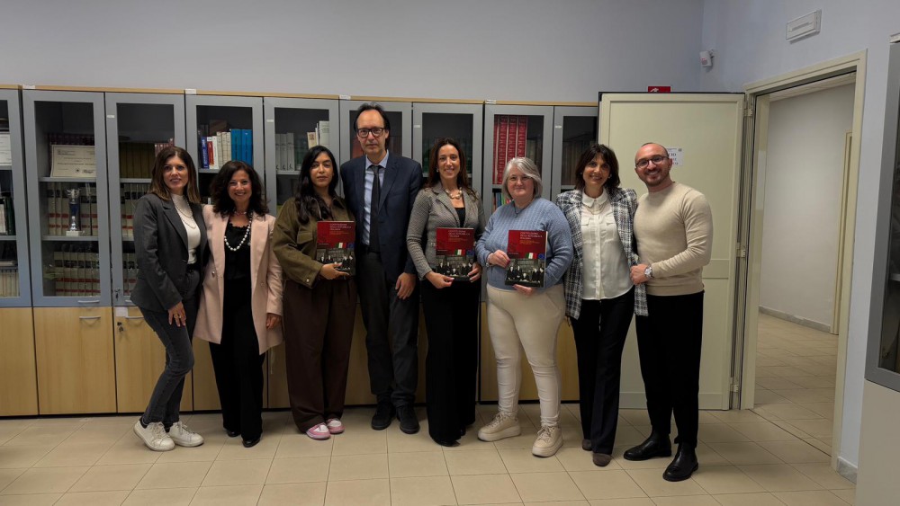 Incontro con Alessandra Cuevas: l'Isis "Rosmini" di Palma Campania diventa presidio di legalità e di coscienza civile