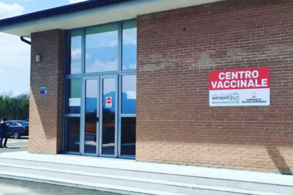 VACCINAZIONI ANTI COVID SPEDITE: A PALMA UN CENTRO DI ECCELLENZA