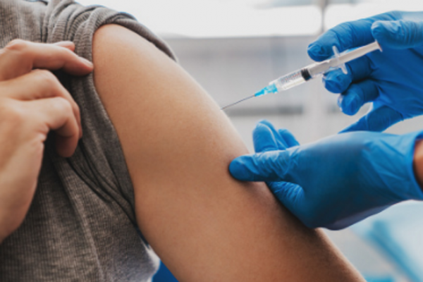 Vaccinazioni anti Covid per i 5-11 anni: open day dal 27 al 30 dicembre