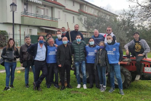 San Gennaro Vesuviano: 180 alberi donati dalla Regione piantati sul territorio comunale