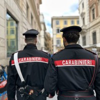 “Nonna c’è un pacco per me”: 83enne chiama i Carabinieri e fa arrestare truffatore