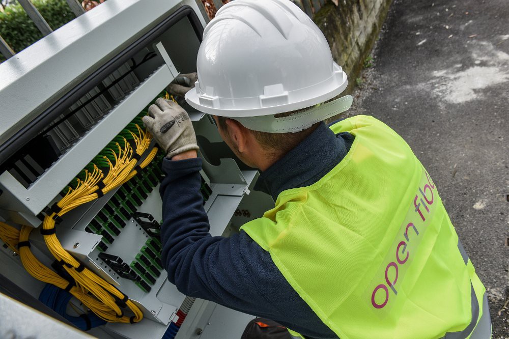 La rete in fibra ottica si intensifica: un’estate di lavori a Palma Campania