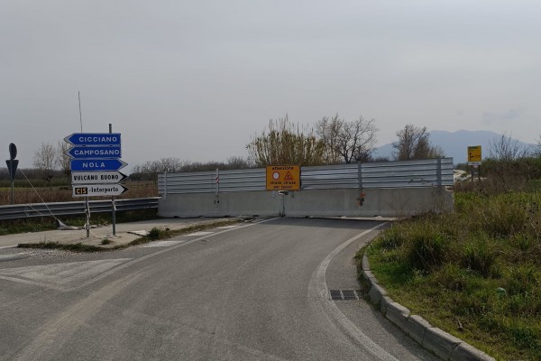 Boscofangone, rimossi i rifiuti lungo la SP87. Intervento avviato dopo la diffida del Comune