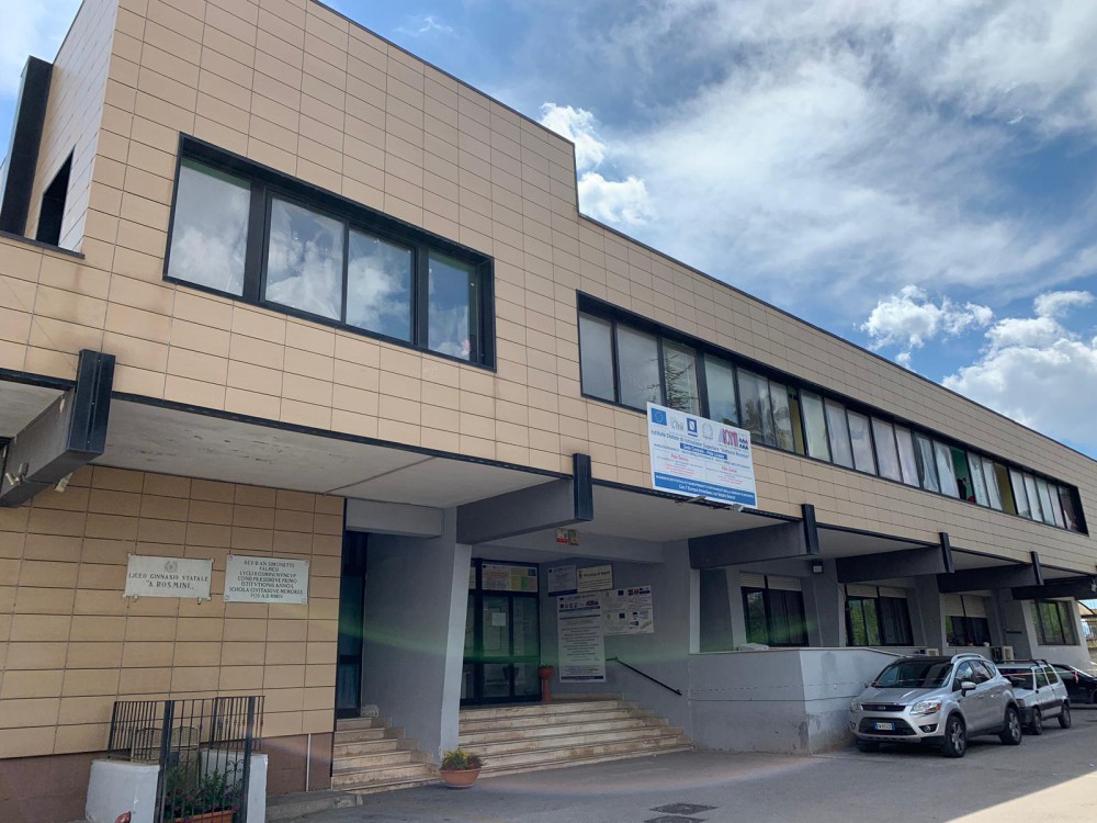 L'orchestra verticale dell'Isis "Rosmini" di Palma Campania si esibisce a Paestum nell'ambito della rassegna "Aule Armoniche"