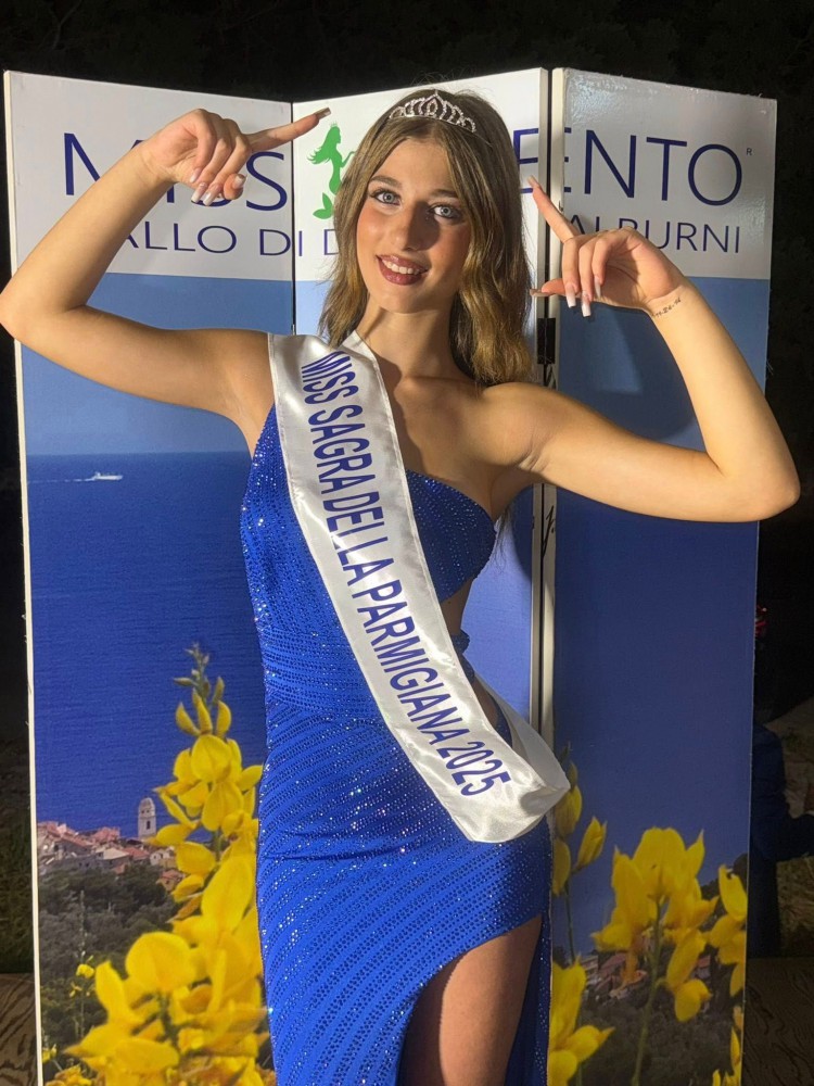 Cilento: la palmese Alessia Mancuso è Miss Sagra della Parmigiana 2025
