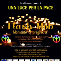 Palma contro la guerra: una Luce per la Pace risplende nel flash mob di piazza De Martino