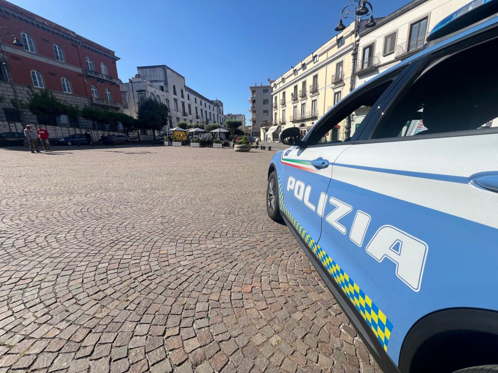 Palma Campania, operazione della Polizia di Stato contro l'immigrazione clandestina: 45 misure cautelari sul territorio vesuviano