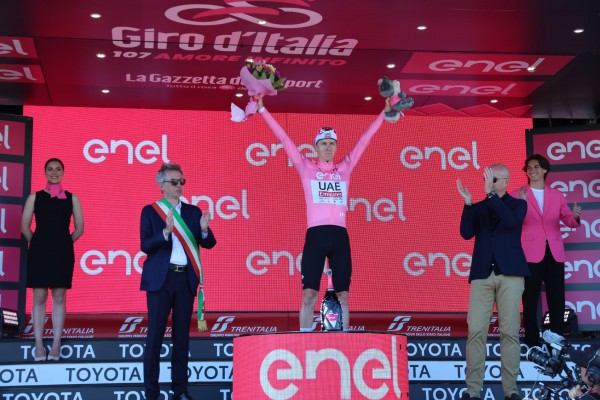Giro d’Italia, il grande giorno: si corre la Potenza – Napoli