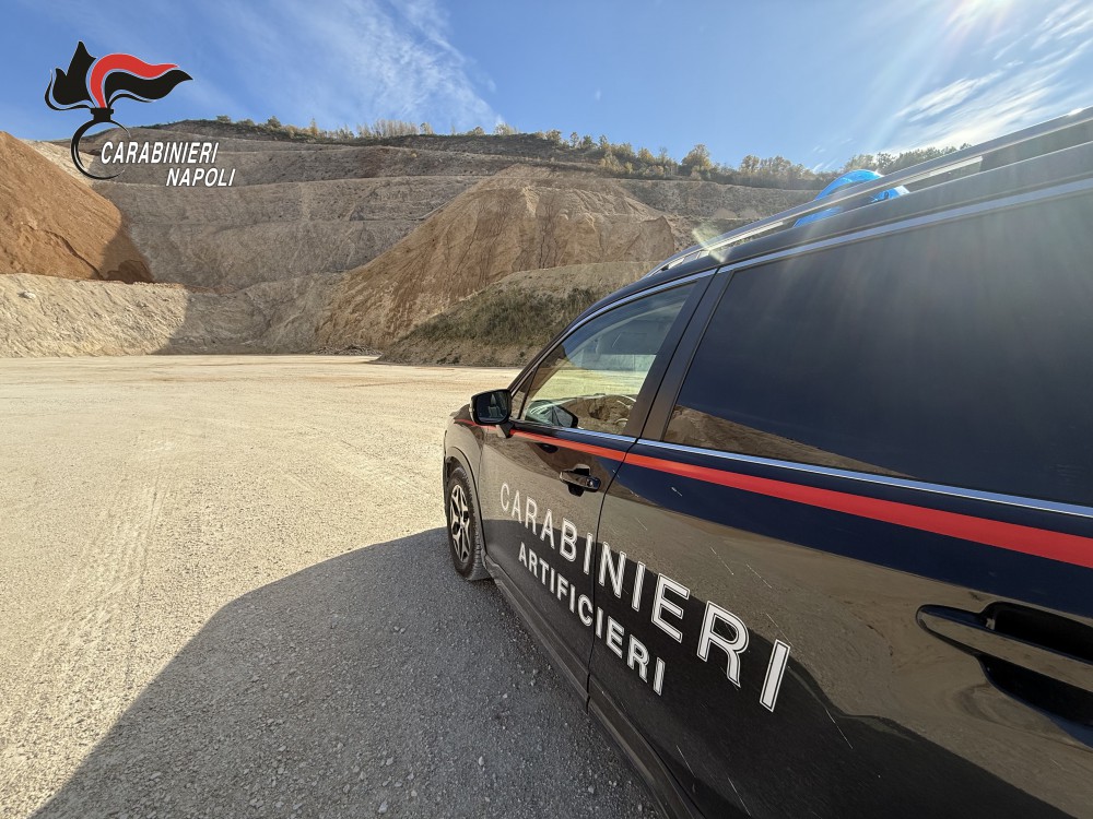 Capodanno si avvicina: sequestrati 44 chili di esplosivo dall’inizio dell’anno. L’allarme degli artificieri: “Attenzione anche ai fuochi ritenuti innocui”