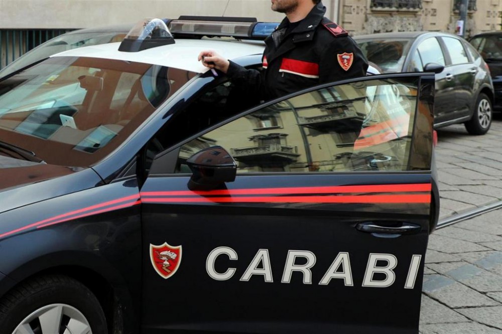 Carabinieri arrestano pusher di Pomigliano d'Arco