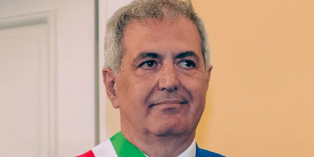 Nola, il sindaco Gaetano Minieri positivo al Coronavirus