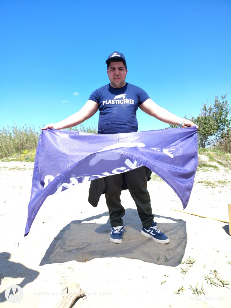 Giuseppe Falco, il paladino di Plastic Free che difende l'ambiente con tenacia e passione