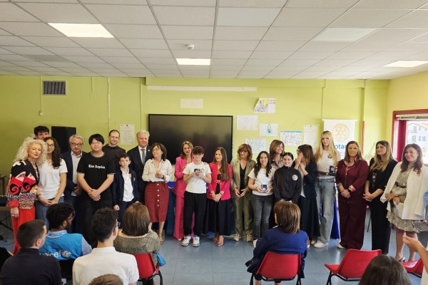 XXVIII Premio Raffaele Allocca: a Saviano la cultura abbraccia i ragazzi e guarda al futuro