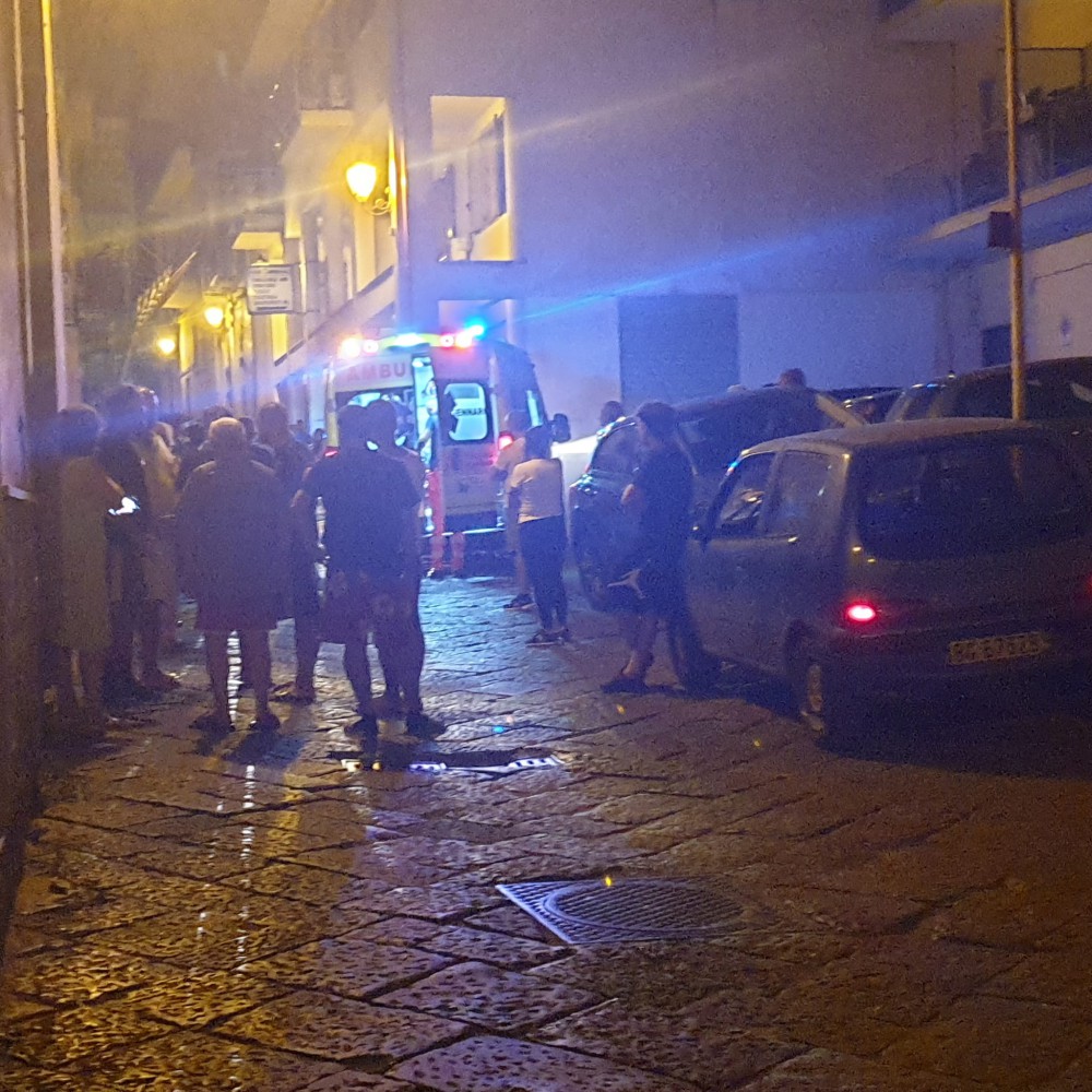 Lite nella notte: 16enne palmese in pericolo di vita