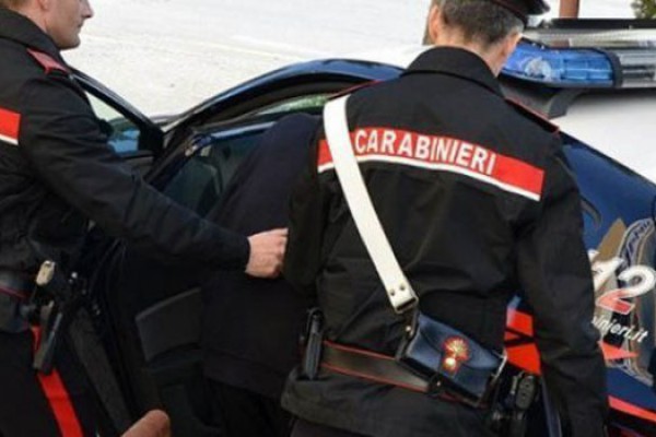 Saviano: Violenza di genere. Carabinieri arrestano marito e padre violento