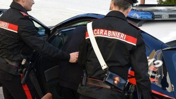 Saviano: Violenza di genere. Carabinieri arrestano marito e padre violento