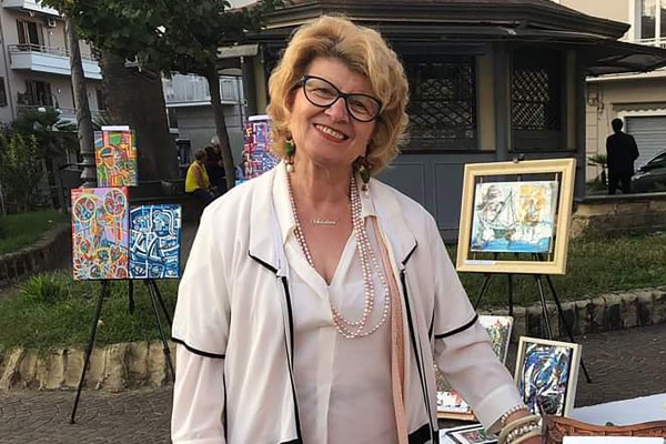 Adelina Mauro illumina Fuscaldo: primo premio al Concorso Internazionale che esalta anche le artiste Sgambato, Vallario e Secondulfo
