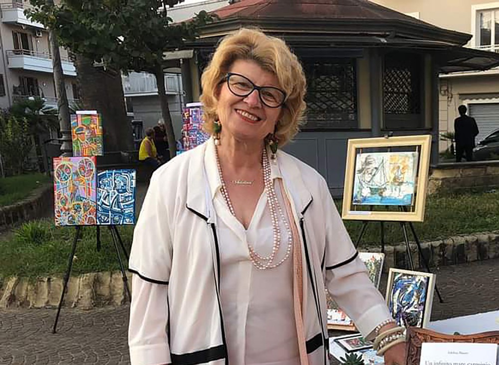 Adelina Mauro illumina Fuscaldo: primo premio al Concorso Internazionale che esalta anche le artiste Sgambato, Vallario e Secondulfo