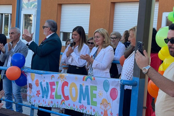 Striano: 7,45 milioni di euro per la nuova scuola primaria in via Farricella. E' il finanziamento più alto della storia della città