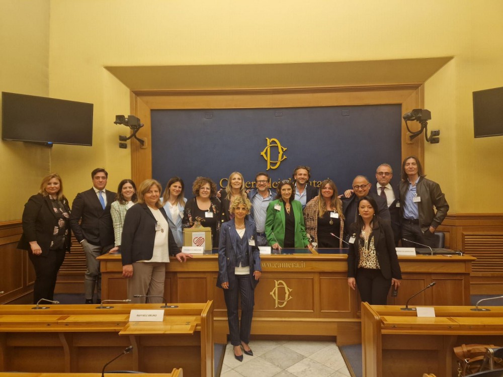 Dalla Camera dei Deputati al Teatro Umberto di Nola: tutto pronto per la settima edizione del "Premio Sorellanza"