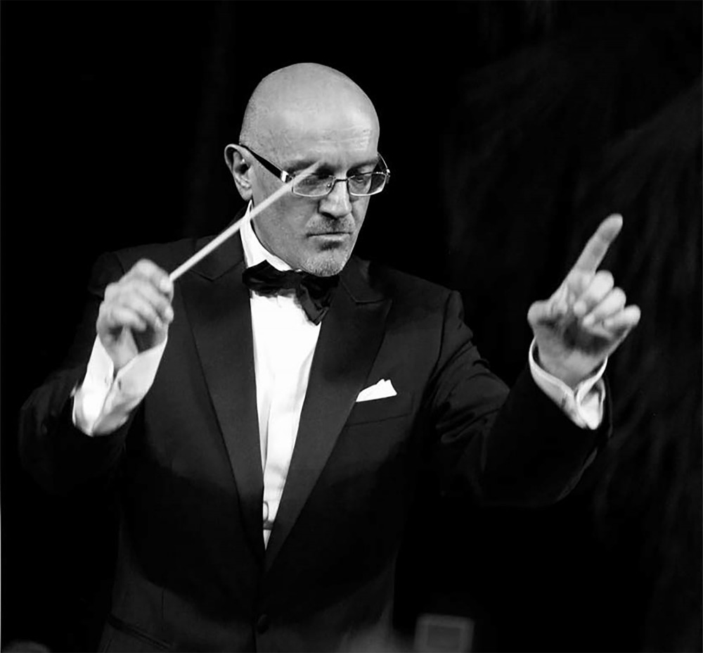 La Pizzicato Verlag Helvetia presenta "L’Arte della Direzione d'Orchestra - Conduct the Orchestra - Musical Phenomenology"