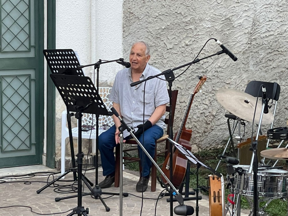 L'ingegnere Claudio Santella celebra Salvatore Di Giacomo alla Masseria Mascia