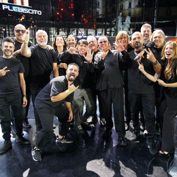 Lorenzo Maffia, “Nuje” e oltre: il viaggio tra creatività e sentimento