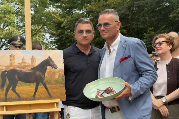 La Fiera di San Gennaro Vesuviano omaggia Varenne: un tributo speciale al grande "Capitano", in compagnia di Rolando Luzi