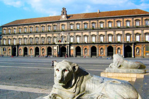 Napoli Capitale del Libro 2021