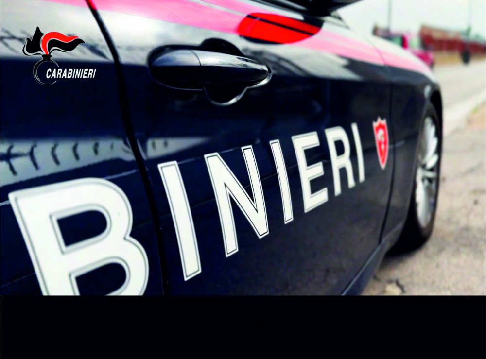 Annuncia il suicidio agli amici e va in stazione: salvato dai Carabinieri