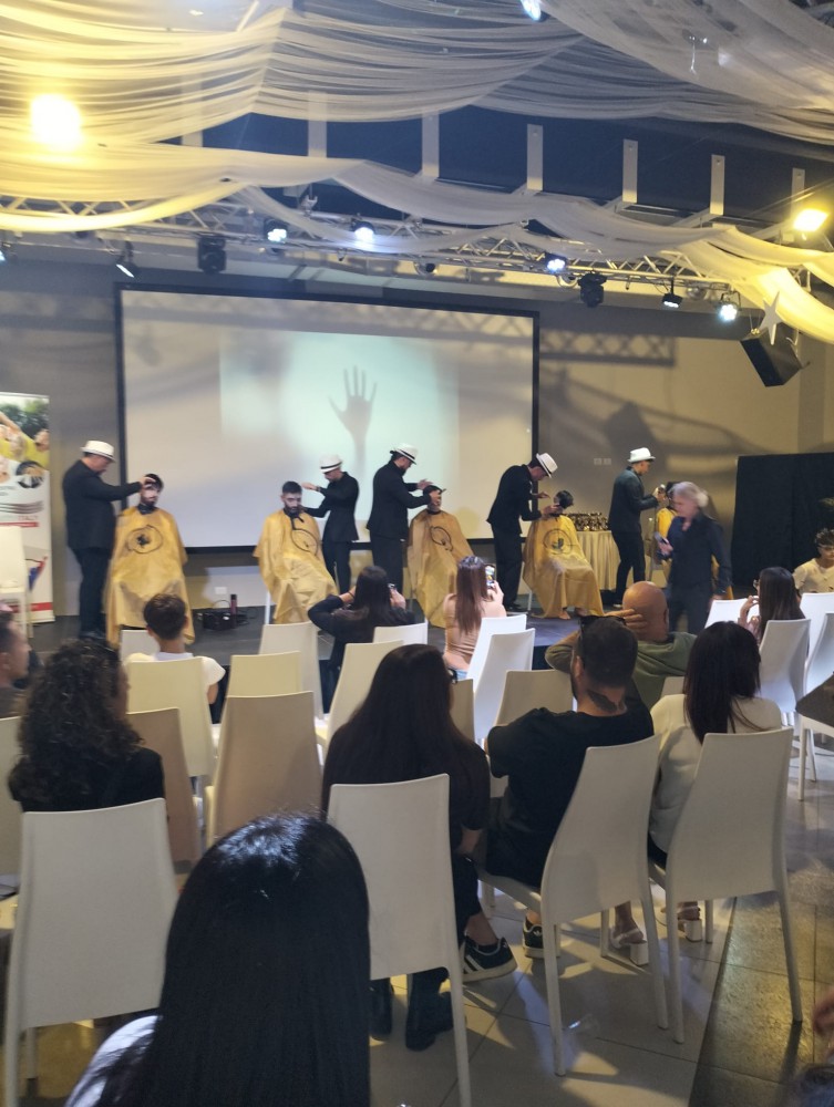 Mario Capelli lancia l'attesissima edizione 2026 della "Vesuvian Barber Cup"