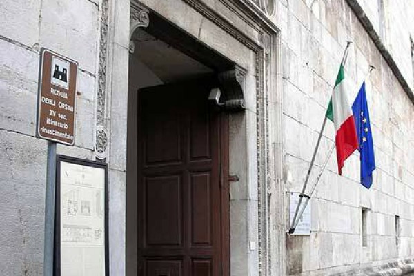 Bambina di quattro anni morta a Tufino: si aprono le porte del carcere per i due indagati