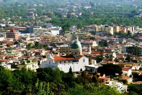 Giovane vita spezzata ad Ottaviano: il sindaco Capasso proclama il lutto cittadino