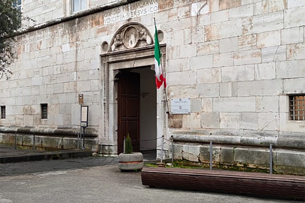 Frode IVA, emissione e utilizzo di fatture false e reati fiscali connessi: dieci persone condannate nel nolano