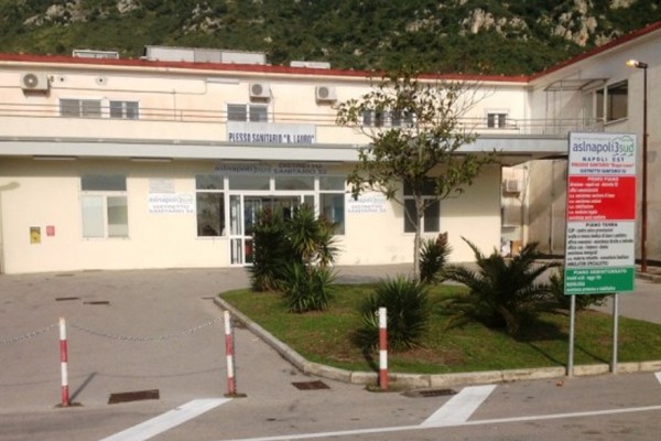 Rischio Covid a Palma Campania: due gazebo al distretto Asl per gestire i rientri dall'estero