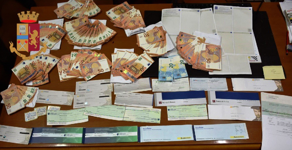 San Giuseppe Vesuviano: detiene oltre 35000 euro in banconote false. Denunciato