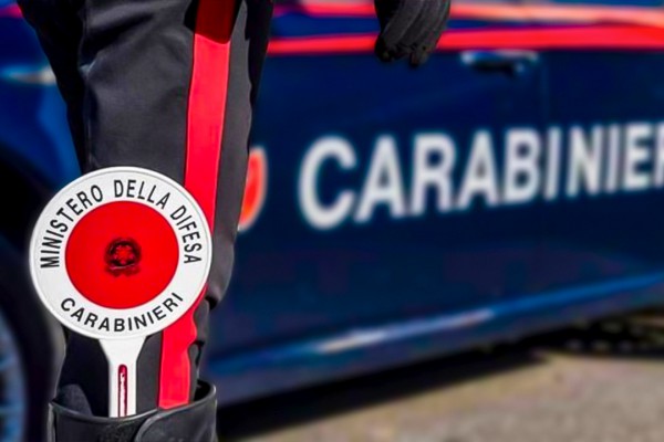 Carabinieri operativi tra Napoli e provincia: controlli nei campi rom