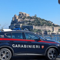 Ischia: coppia fermata sull’isola con carte di identità false