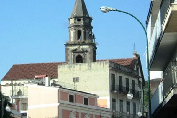 San Paolo Bel Sito, il Covid avanza: il sindaco Barone chiude il cimitero comunale