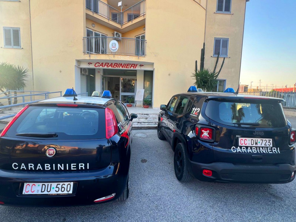 Ventisettenne arrestato per maltrattamenti ed estorsione nei confronti del padre a Palma Campania