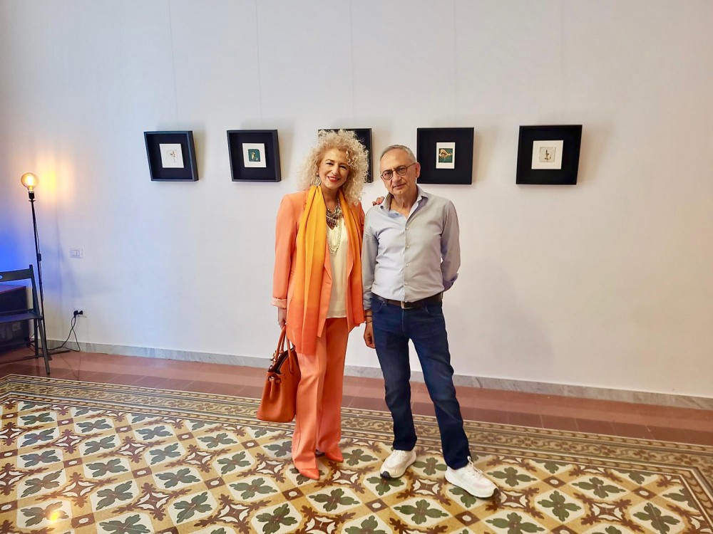 Cadere con grazia: il vernissage di Raffaele De Santis a Restanza