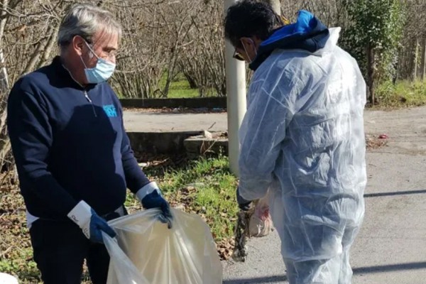 San Giuseppe Vesuviano, zona rossa e rifiuti: la Municipale all'opera per punire gli incivili