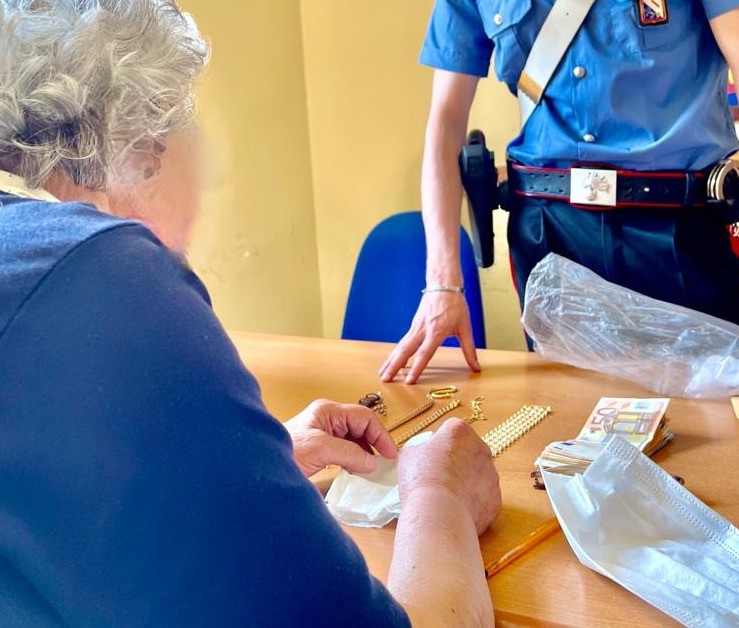 “MAMMA HO FATTO UN GUAIO”: truffe in danno degli anziani, nuovi arresti dei Carabinieri