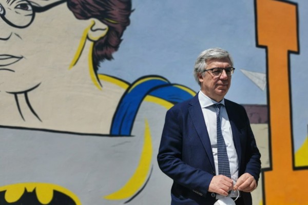 Palma Campania, presentato il murales dedicato a Giancarlo Siani